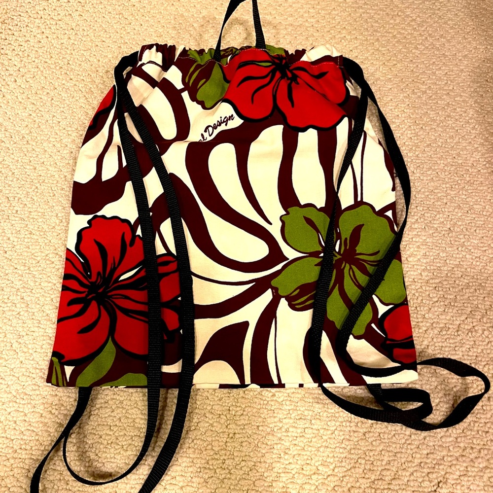 New Hawaiian print backpack with matching pouch